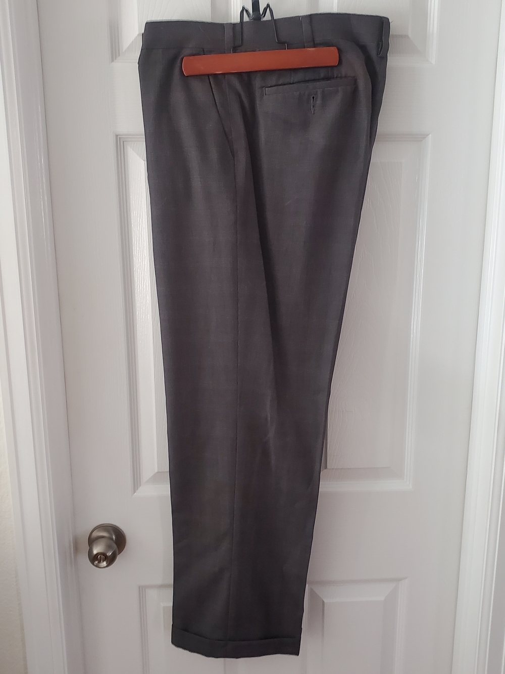Classic Men's Flat Front Dress Pants in Charcoal Gray